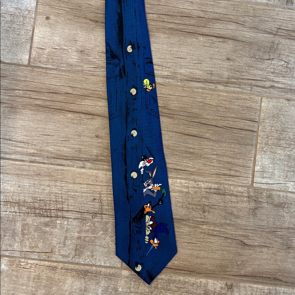 Looney Tunes Vintage 1990’s Blue Cartoon Character Tie - Picture 3 of 3
